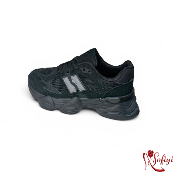 ZAPATILLA URBANA CHUNCKY GB682